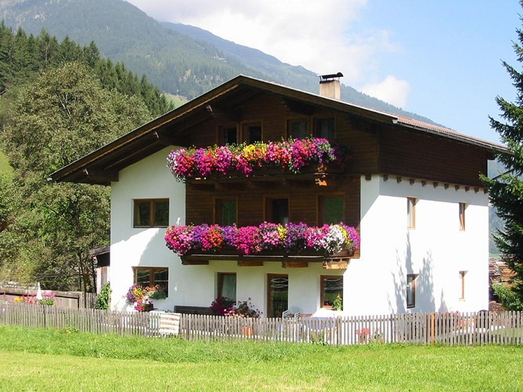Apartament Haus Gabi Neustift im Stubaital Zewnętrze zdjęcie
